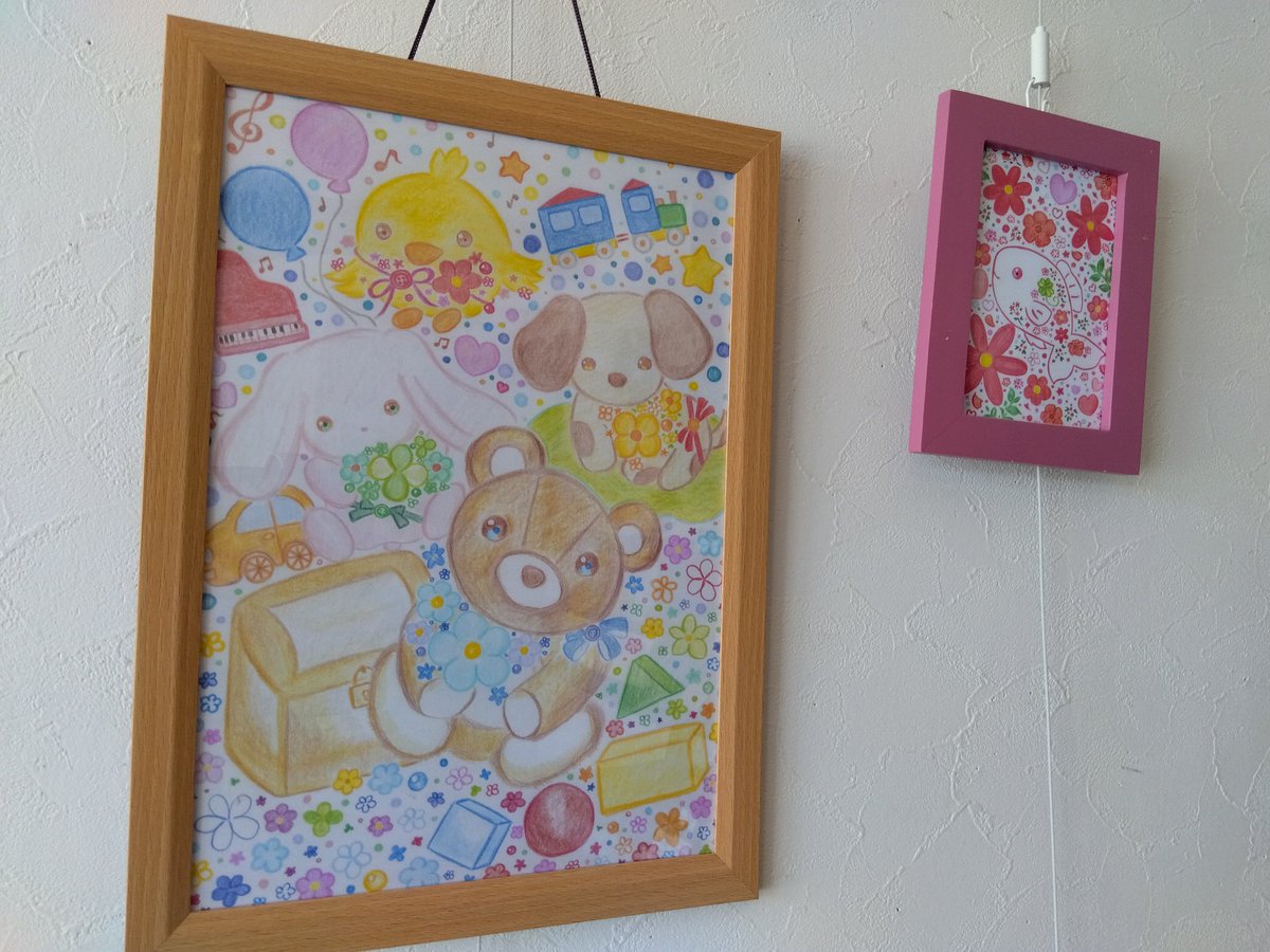 久しぶりに投稿🫧

ひっそりささやかなのですが、１ヶ月自分の作品を出展しています😌
はじめての機会に緊張。

それの準備やいろいろでほとんど投稿してなかったのですが、良かったら🧸こちらは作品やより日常感強いかもです〜
(@rikonoiro17 )

#お絵描き
#イラスト
#illusnoation