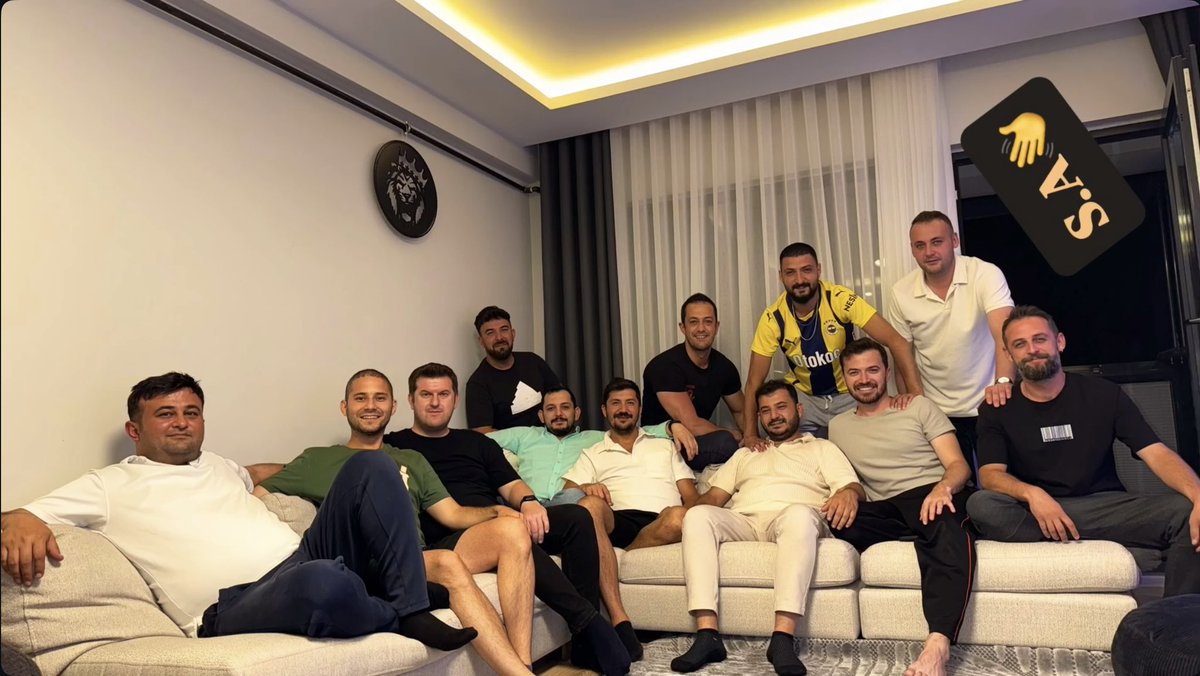 simsekk15's tweet photo. Erkek neşesi vol 284959494 😎⚡️
#iyibayramlar 
@AliERGIN15 @Alprnuclr @Osmanbey39 @mmtben @trmerdem @daglar1515 @drloguz @aahmetgungor @nealakamvarya https://t.co/41fByQyLh8