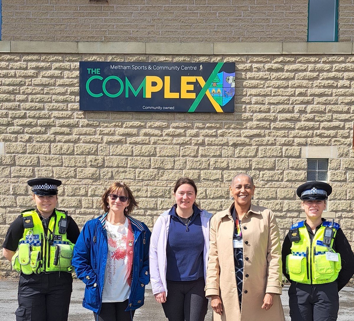 West Yorks Dep. Mayor for Policing & Crime (@deputymayorpcwy) on Twitter photo Out with <a href="/WYP_KirkRural/">West Yorkshire Police - Kirklees Rural</a> 🌳Neighbourhood Policing Team today!
Some great partnership work taking place across communities:-
🏍️Tackling ASB & nuisance off road bikes
🥫Providing support for foodbanks
🏘️Creating safer spaces for women & girls Out with <a href="/WYP_KirkRural/">West Yorkshire Police - Kirklees Rural</a> 🌳Neighbourhood Policing Team today!
Some great partnership work taking place across communities:-
🏍️Tackling ASB & nuisance off road bikes
🥫Providing support for foodbanks
🏘️Creating safer spaces for women & girls
