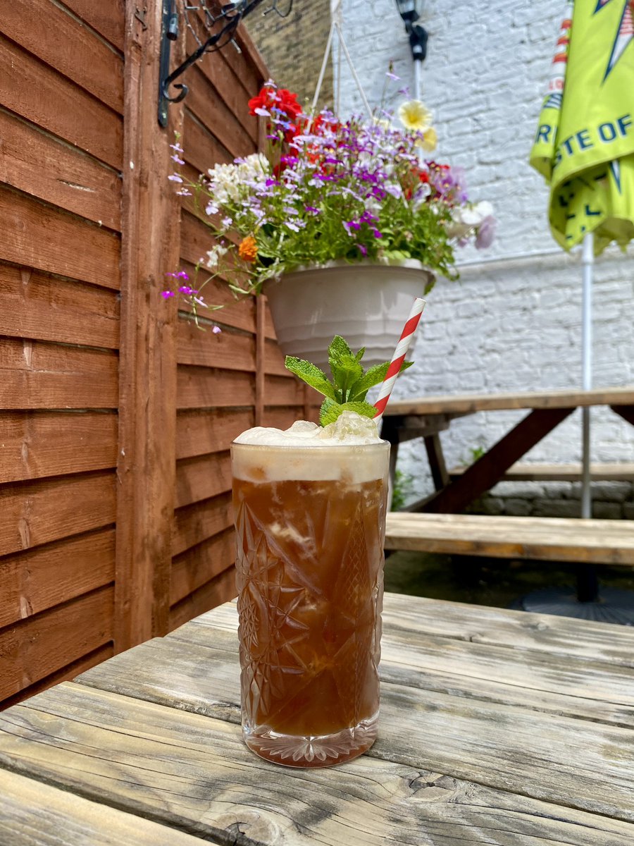 Introducing our new delicious peach iced tea!
Black tea infused with lemon, orange, and peach syrup served with refreshing mint!
