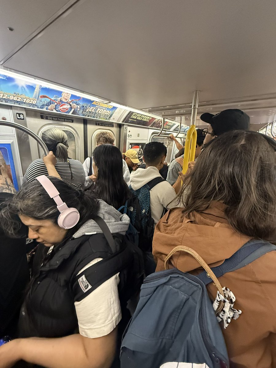 wb_bklyn's tweet photo. @MTA @NYCTSubway  it’s ridiculous how people don’t care.  Bumping into other people.  Keep your backpack down https://t.co/a7MeTkdLwK