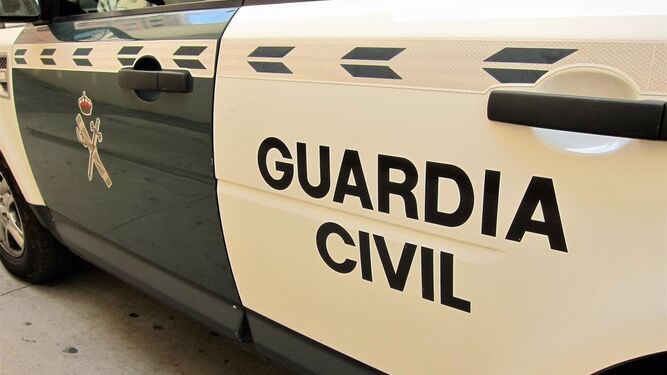 Subdelegación del Gobierno en Málaga (@gobiernomalaga) on Twitter photo 🚓La <a href="/guardiacivil/">Guardia Civil</a> detiene a 4 personas por tráfico de drogas en #Mijas #Málaga con un dispositivo que incluyó #Calahonda y que se desarrolló en menos de 24 horas.
➡️Aprehendido: 4.300 gr. de #hachís, 7 gr. de #cocaína en roca, 60 gr. de cogollos de #marihuana y 10.000€ 🚓La <a href="/guardiacivil/">Guardia Civil</a> detiene a 4 personas por tráfico de drogas en #Mijas #Málaga con un dispositivo que incluyó #Calahonda y que se desarrolló en menos de 24 horas.
➡️Aprehendido: 4.300 gr. de #hachís, 7 gr. de #cocaína en roca, 60 gr. de cogollos de #marihuana y 10.000€