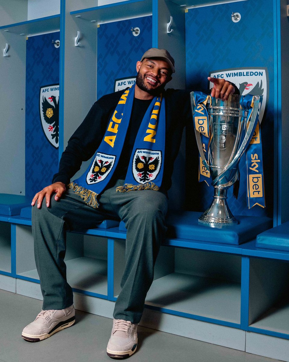AFC Wimbledon (@afcwimbledon) on Twitter photo Johno has signed up, have you? βοΈ 
Buy your 2025/26 Season Ticket here and follow the Dons in League One! ποΈπ tinyurl.com/jzd96tru
#AFCW π‘π΅ Johno has signed up, have you? βοΈ 
Buy your 2025/26 Season Ticket here and follow the Dons in League One! ποΈπ tinyurl.com/jzd96tru
#AFCW π‘π΅