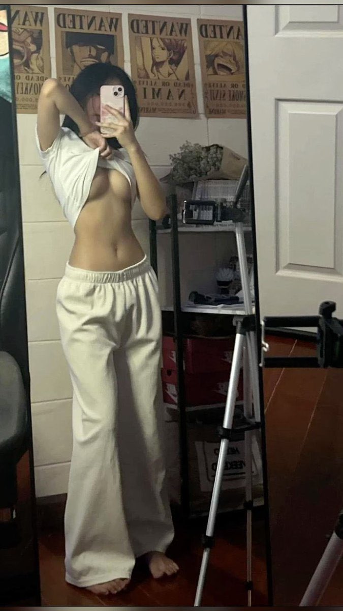 Mới lớn thèm a bú zú