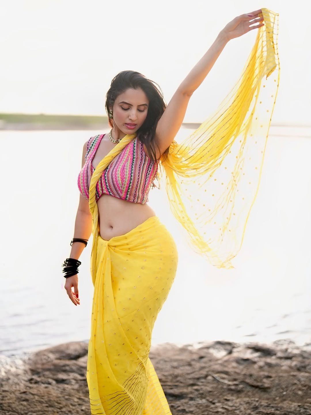 GswVznbbUAABrwZ?format=jpg&name=large