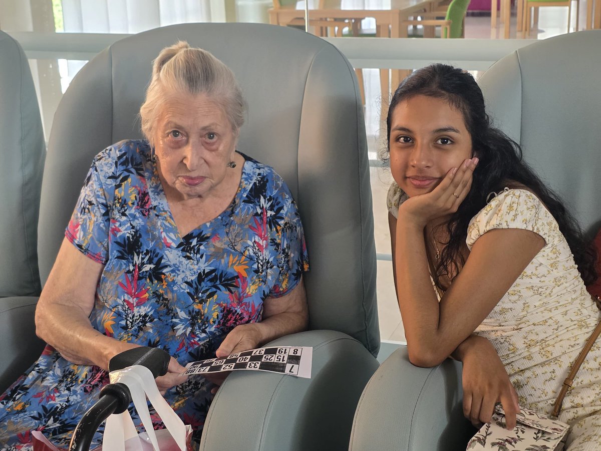 ✨ Última visita del curso a la Residencia de Mayores  ✨
Un cierre precioso para este ciclo lleno de momentos compartidos y sonrisas.
¡Nos llevamos el corazón un poquito más lleno! ❤️

#iesmediterráneocartagena #educaciónenvalores