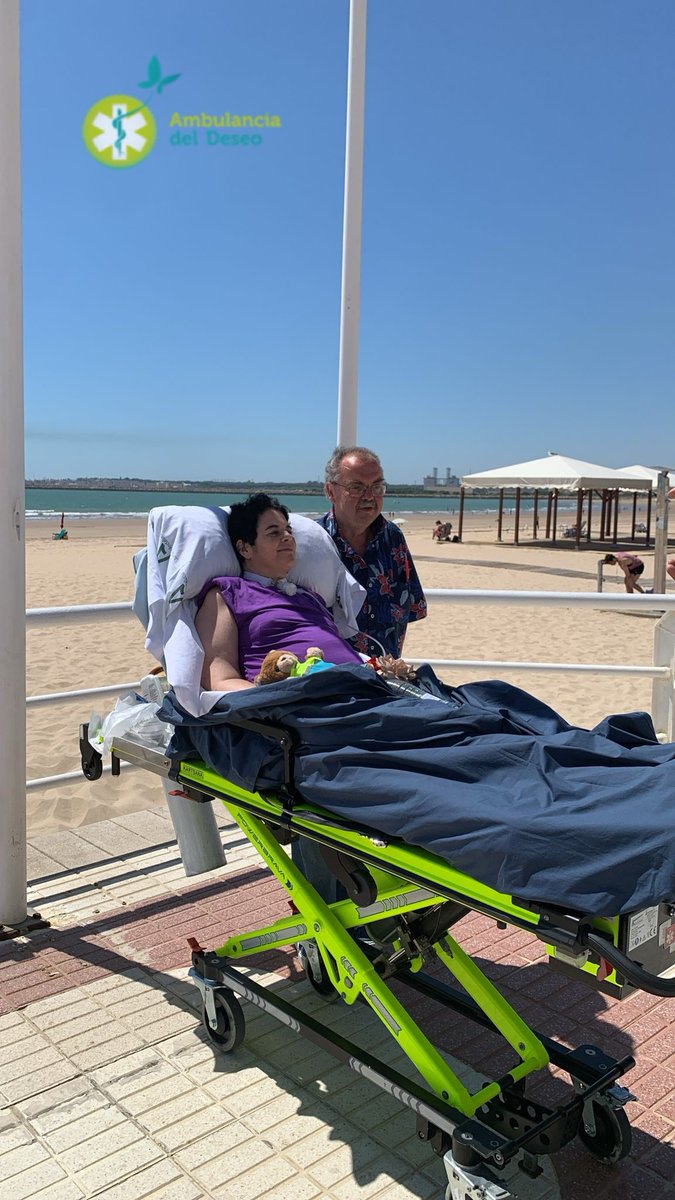 Fundación Ambulancia del Deseo tweet media