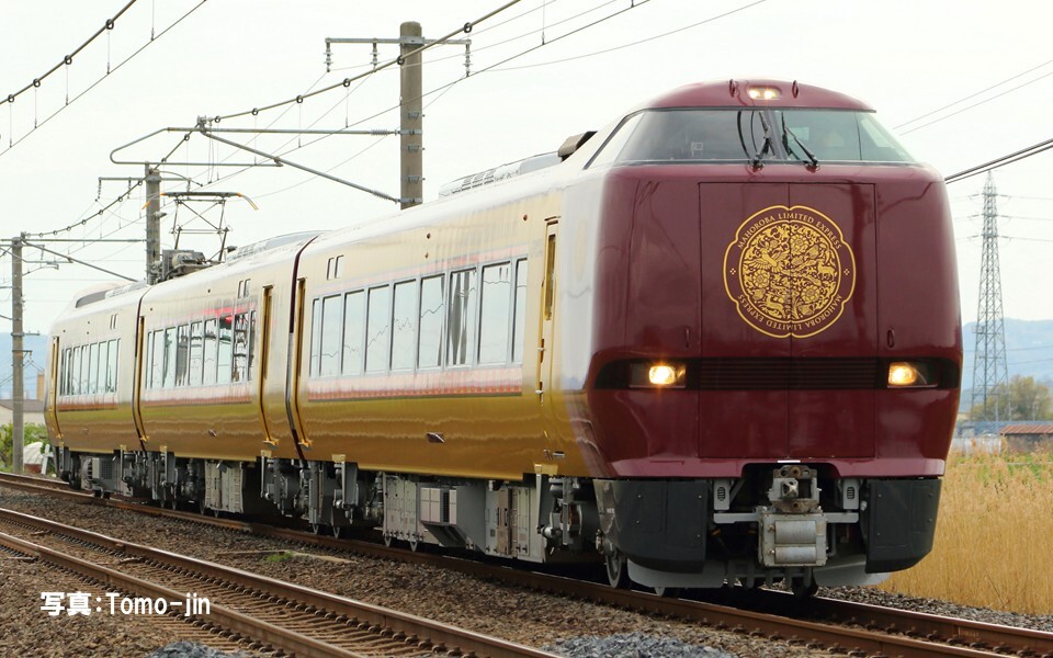 楽園の陽光感】 今年4月にデビューした「683系6000番台(安寧