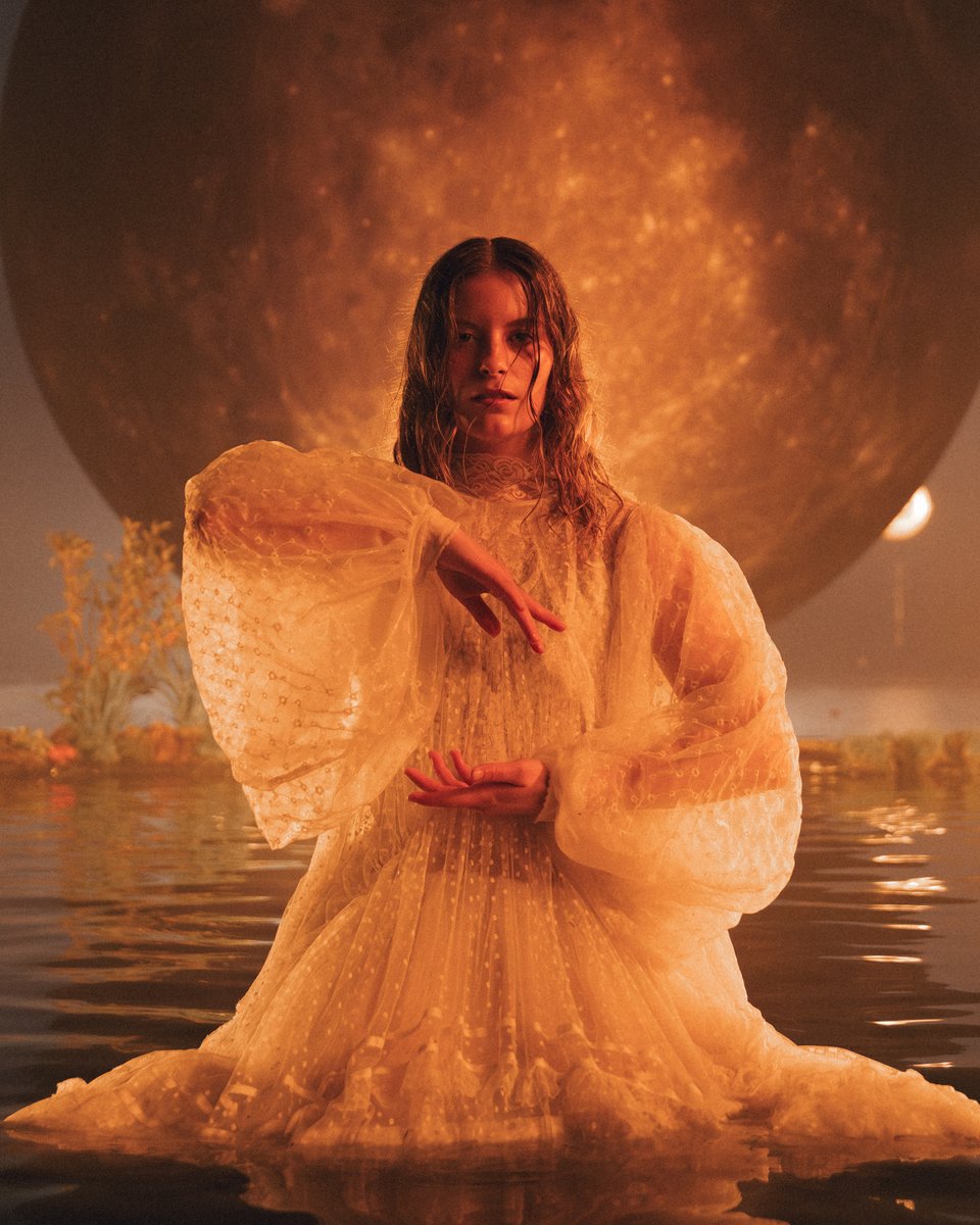 O2 Shepherd's Bush Empire (@o2sbe) on Twitter photo Singer-songwriter and guitarist #ParisPaloma is here at #O2ShepherdsBushEmpire tonight ๐
Doors open at 7pm with special guest <a href="/SarahJuliaMusic/">Sarah Julia</a> from 7:45pm - get down in good time so you don't miss a thing.
A gentle reminder - no bags bigger than A4 please. Singer-songwriter and guitarist #ParisPaloma is here at #O2ShepherdsBushEmpire tonight ๐
Doors open at 7pm with special guest <a href="/SarahJuliaMusic/">Sarah Julia</a> from 7:45pm - get down in good time so you don't miss a thing.
A gentle reminder - no bags bigger than A4 please.