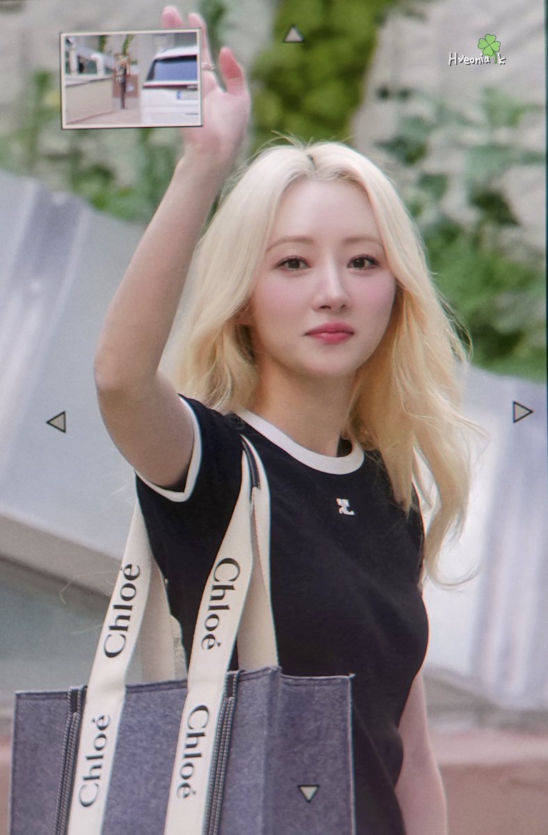 250606 Preview
SuA🐤
#SuA #수아
#유아유 #UAU
#Dreamcatcher_UAU
#1st_Mini_Album #Playlist #You_Are_You
#2Months #Attitude