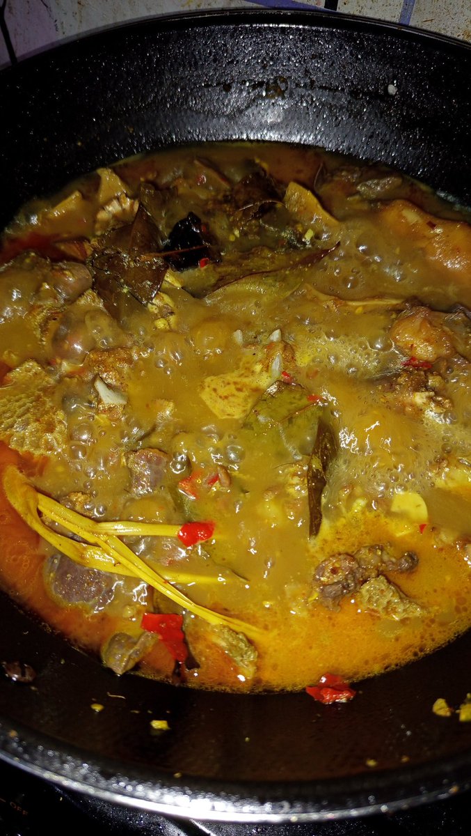 Melek melek disuruh mak ak nunggu masakan blio 😭😭