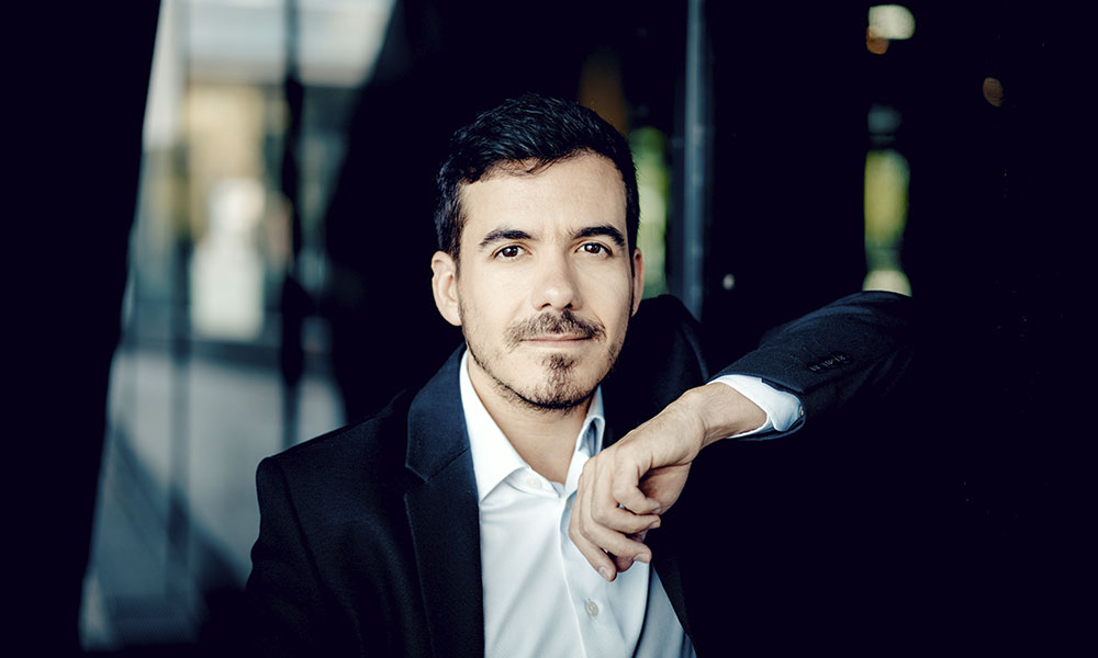 Laboral Ciudad de la Cultura (@laboralcdlc) on Twitter photo 🎶La Joven Orquesta Nacional de España #JONDE, junto al director Nuno Coelho (<a href="/nunoconductor/">Nuno Coelho</a>), iniciará su gira europea de conciertos de verano en el Teatro de la Laboral en #Gijón #Xixón el próximo 26 de julio.
🎟️ ¡Ya puedes comprar tu entrada!
👉 tinyurl.com/257e2btb 🎶La Joven Orquesta Nacional de España #JONDE, junto al director Nuno Coelho (<a href="/nunoconductor/">Nuno Coelho</a>), iniciará su gira europea de conciertos de verano en el Teatro de la Laboral en #Gijón #Xixón el próximo 26 de julio.
🎟️ ¡Ya puedes comprar tu entrada!
👉 tinyurl.com/257e2btb