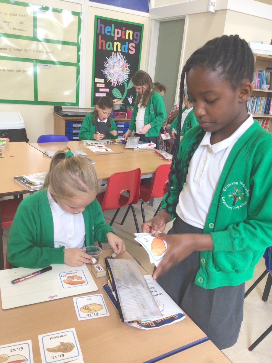 Featherbank Primary tweet media