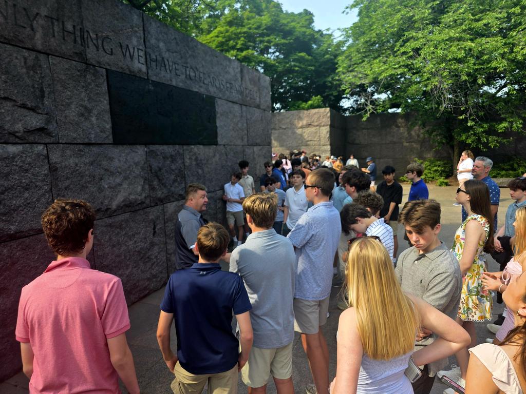 Christine Urbanczyk tweet media