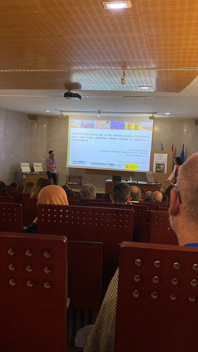 Manuel Bernabéu del IATA, Valencia, análisis de Enterococcus spp en dos cohortes europeas de lactantes sanos revela rasgos genómicos estables incluida la resistencia a antimicrobianos