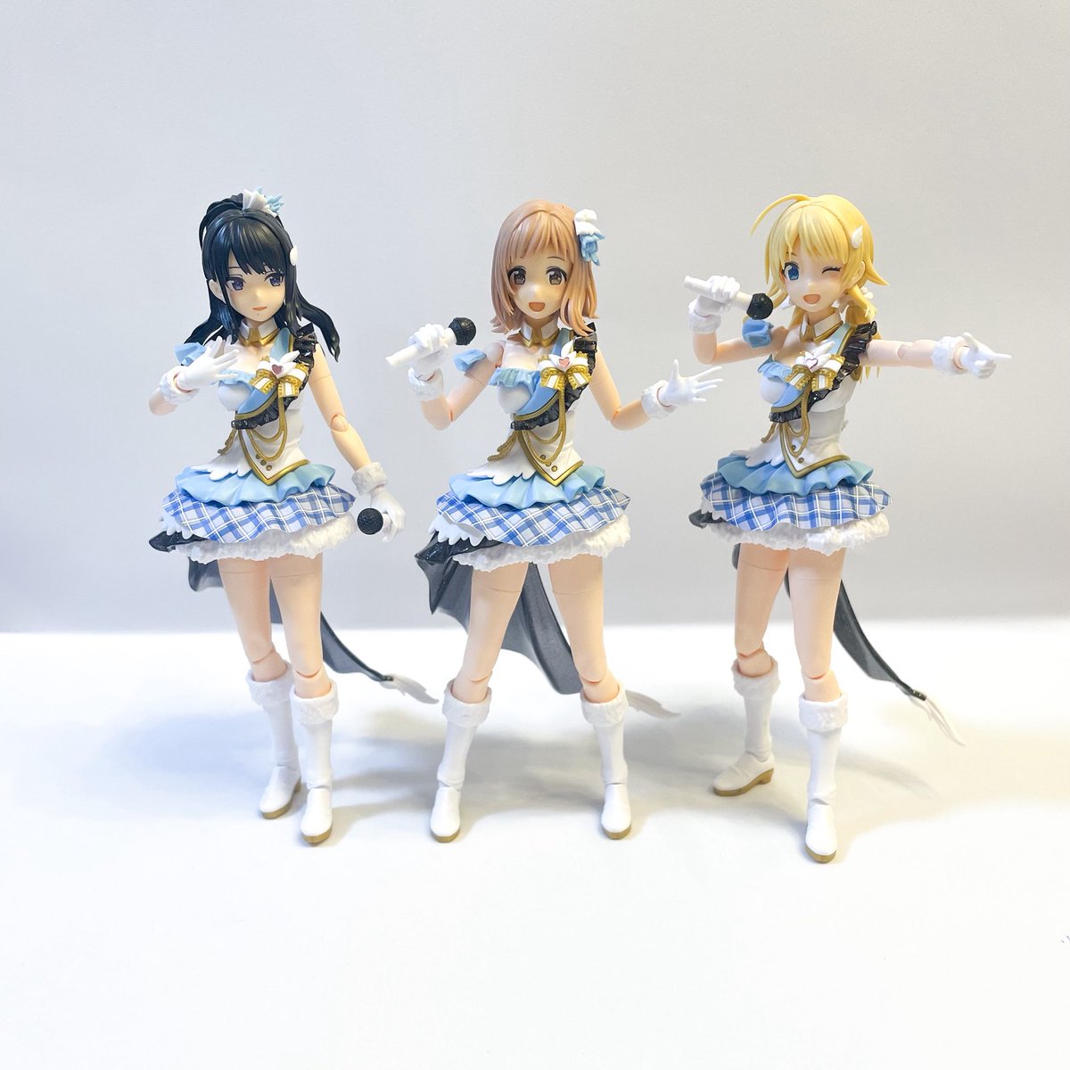 30MSの真乃、灯織、めぐるを組みました
初めて30MSを組みましたがすごいクオリティですね
この3体を組むのに合計1万円以上しましたが納得です
#30MSシャニマス 
#30MS