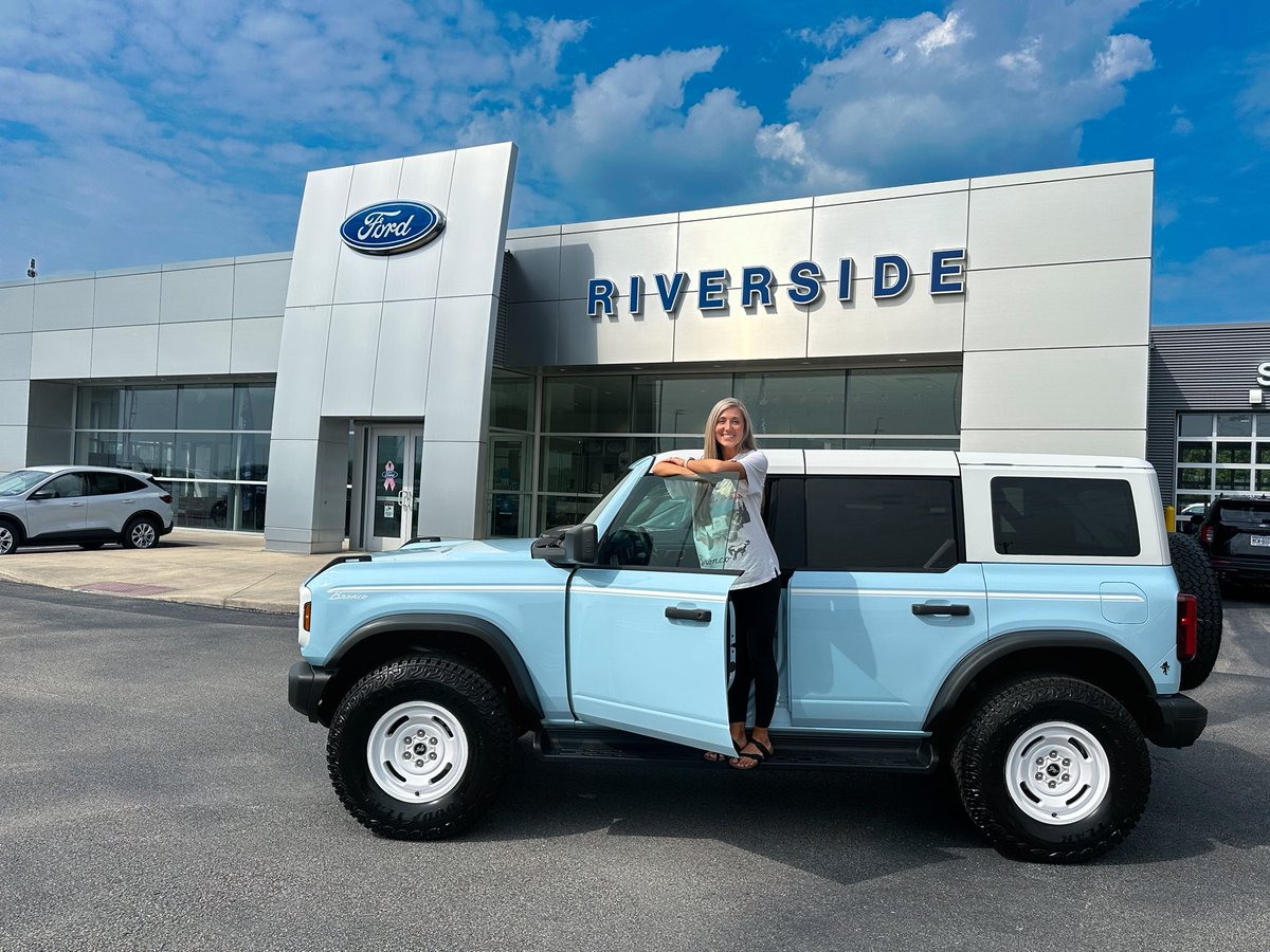 Congratulations Kaitlyn Thurby on your new 2025 Ford Bronco Heritage Edition with the Sasquatch Package in Robin’s Egg Blue!!🚙🩵 It is GORGEOUS!!!🤩 We appreciate your trust and continued business.

Dad, Ash, Jimmy, and Sammy (&amp; Charlie🐶💕)