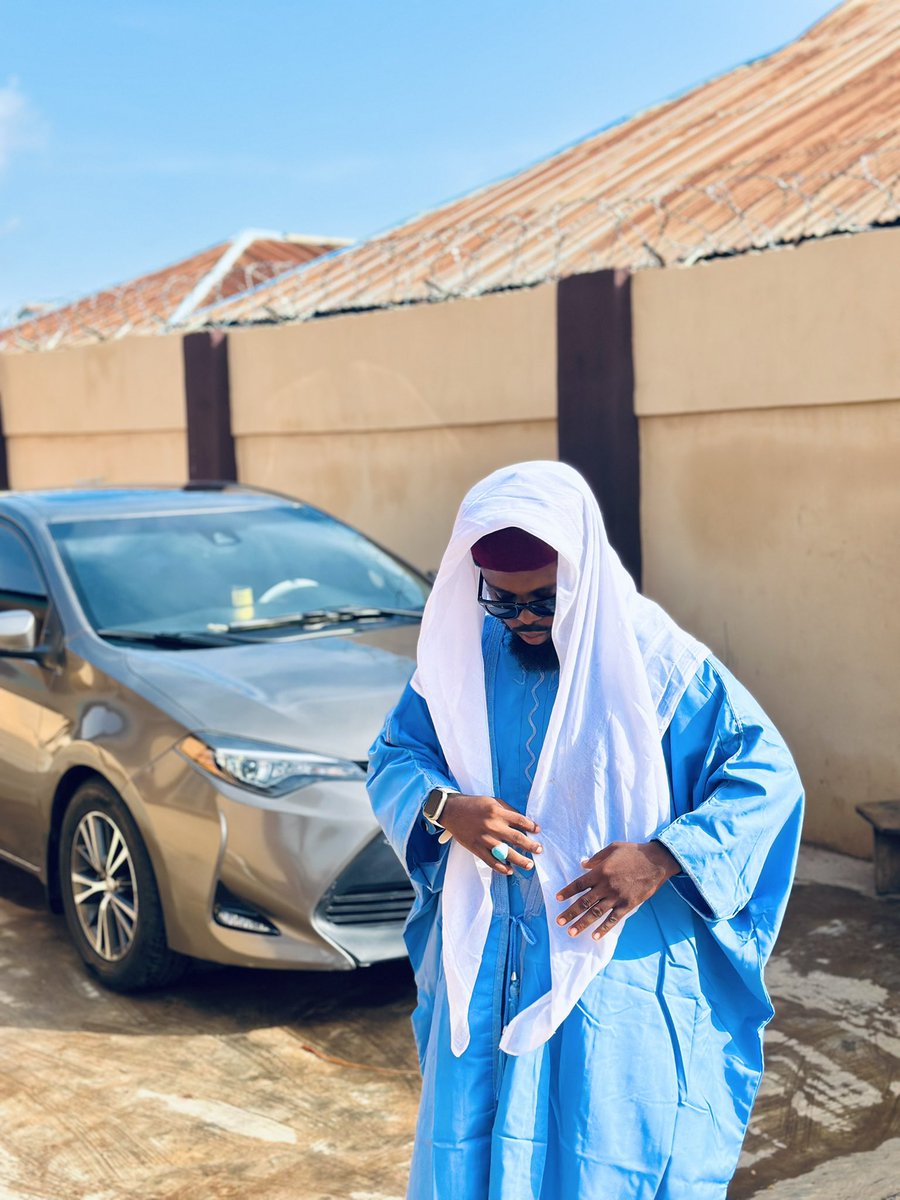King__Barham's tweet photo. Eid Mubarak ✨ https://t.co/v0IUp4kCOD
