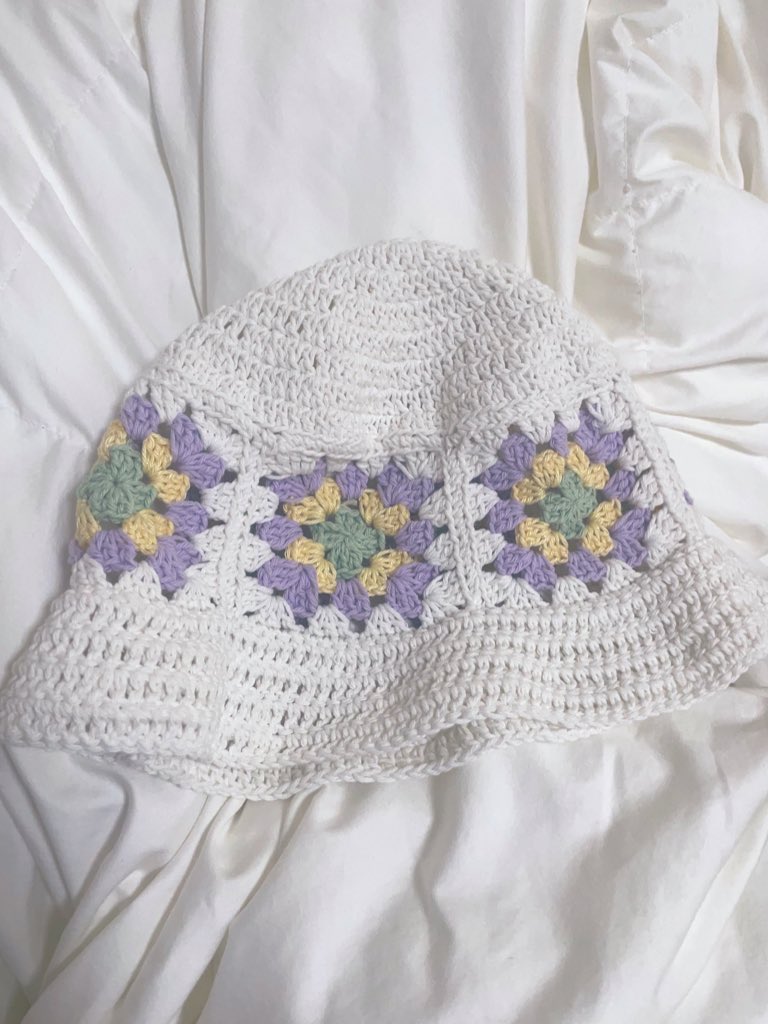 可愛く編めた！頭入るかな？
#編み物