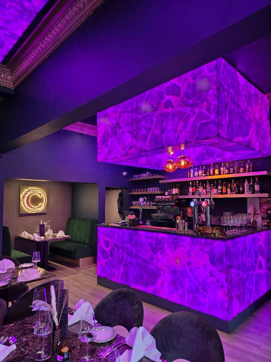 TartanSpoon's tweet image. Edinburgh’s newest Indian restaurant Celestia, in the New Town, is turning up the heat with its fiery spices, rich aromas & modern take on traditional Indian cuisine! Expect bold flavours, vibrant dishes! Read more: tartanspoon.co.uk/home/food-cele… #indiancuisine