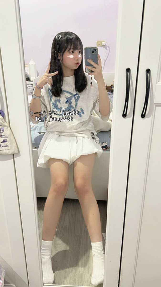 156公分  C   剛成年學生妹  
有人要認識嗎🤩  按❤520 https://t.co/H0kFX6uFBd