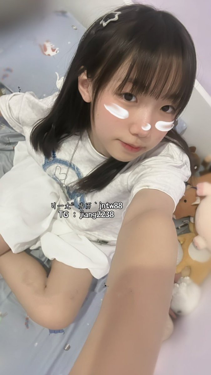156公分  C   剛成年學生妹  
有人要認識嗎🤩  按❤520 https://t.co/H0kFX6uFBd