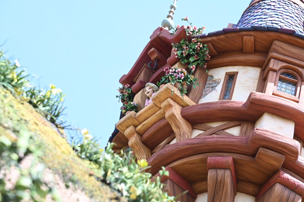 sugimaru_disney's tweet photo. Fantasy Springs 1st Anniversary

#FantasySprings
#TokyoDisneySea https://t.co/qzOjqlJss1