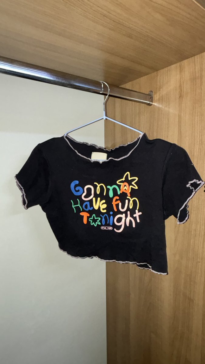 ซื้อ-ขาย ส่งต่อ🍀เสื้อผ้า ของน่ารักกุ้กกิ้ก tweet media