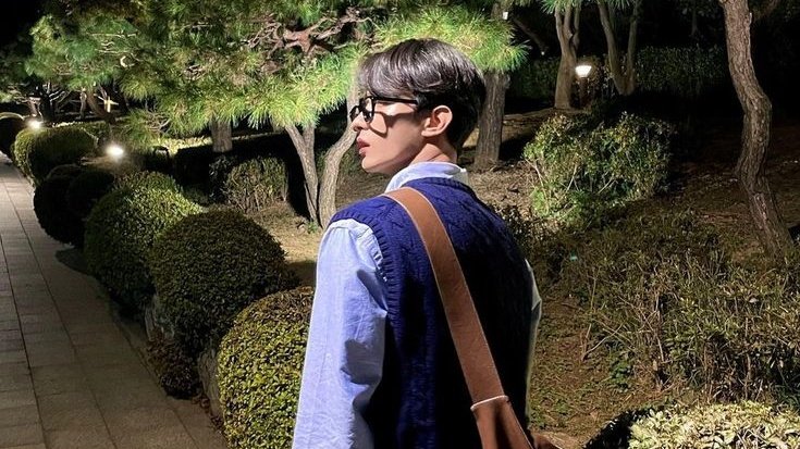 voxember's tweet photo. I Know You Like It Bad.
— a #seoksoo au 

Ang “high maintenance” rich kid na part time model na si Julian (sm) at ang madiskarteng, rumored babaero na si Juancho (js). https://t.co/zlG849M6ip
