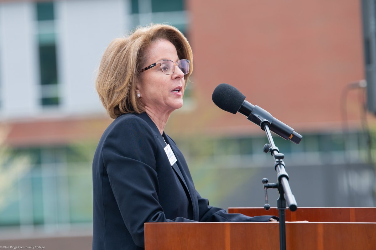 BlueRidgeCC's tweet image. "What if a single campus building could prepare students to both grow North Carolina’s food supply and protect it from cyberattacks?" -President Leatherwood
More: blueridge.edu/2025/06/05/fro…
#EducationElevated