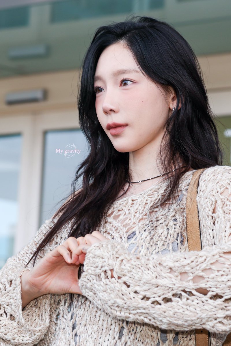 gravity_kty's tweet photo. 250606 태연 ICN🫶🏻

#태연 #TAEYEON https://t.co/cJKWNLLEDi