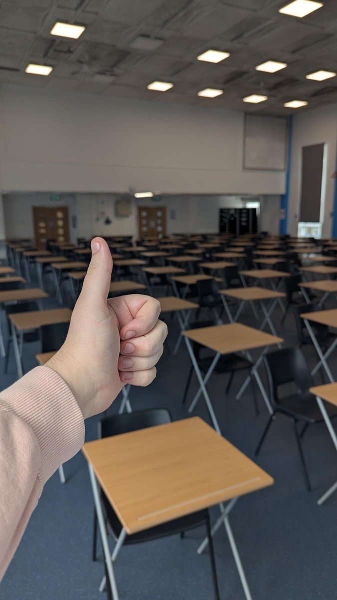 Well done to all students who completed the last GCSE English exam of the year today! 

#wearenewhamcollegelondon #gcseexams #examseason