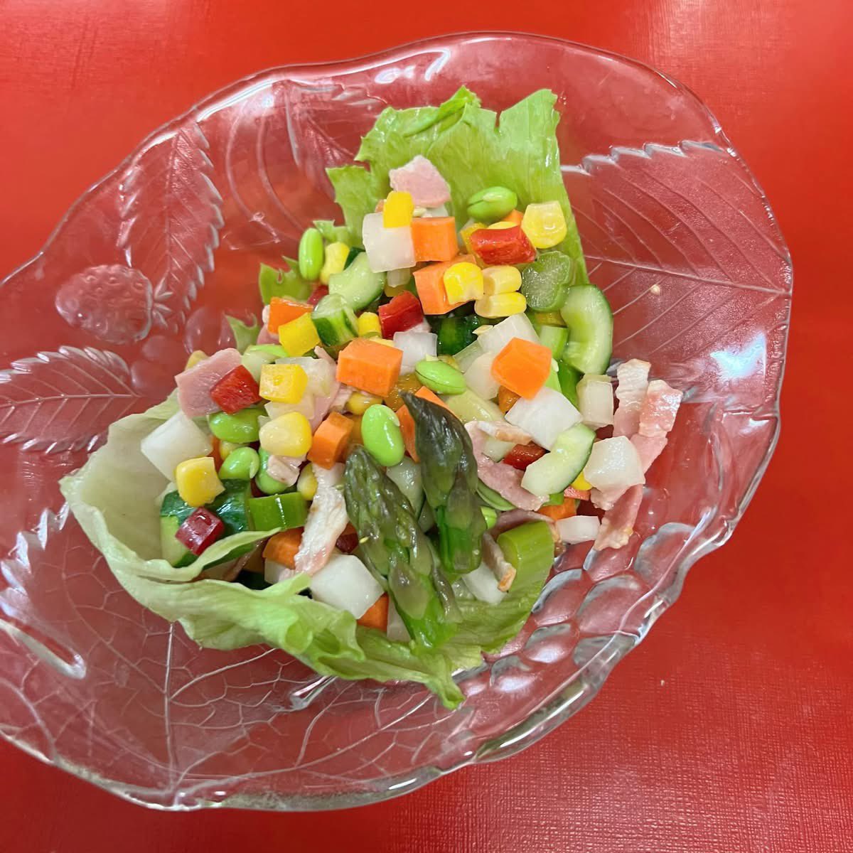 チョップドサラダ🥗
お野菜沢山頂きたい時に
Good です❤️❤️❤️
ただし
ひたすらサイコロ状に切ります😊
ひたすら😆楽しいですよ✌️❤️
そして
もちろん冷酒🍶❤️
どやさ😆
ギャハハ😆🤣🤣🤣