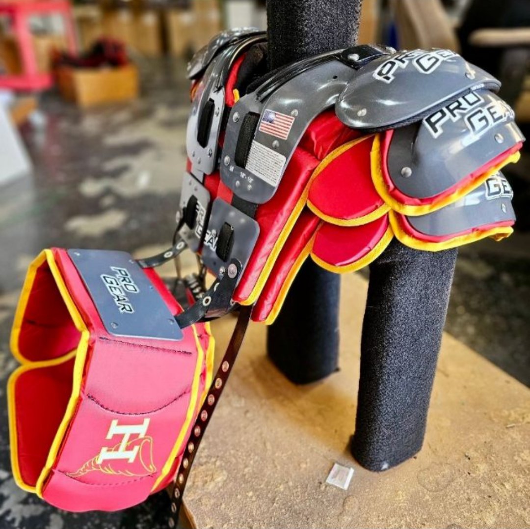 Coach Mike Newsome (@coachnewsome_42) on Twitter photo <a href="/ProSports_Pads/">ProSportsPads</a> areπ₯π₯π₯
Coaches reach out if you want to put your players in the BEST shoulder pads available. If we are teaching them to take their heads out, you better protect their shoulders.
Let <a href="/JohnsonLambe/">Johnson Lambe Sporting Goods</a> and I show you how we can help protect your players. <a href="/ProSports_Pads/">ProSportsPads</a> areπ₯π₯π₯
Coaches reach out if you want to put your players in the BEST shoulder pads available. If we are teaching them to take their heads out, you better protect their shoulders.
Let <a href="/JohnsonLambe/">Johnson Lambe Sporting Goods</a> and I show you how we can help protect your players.