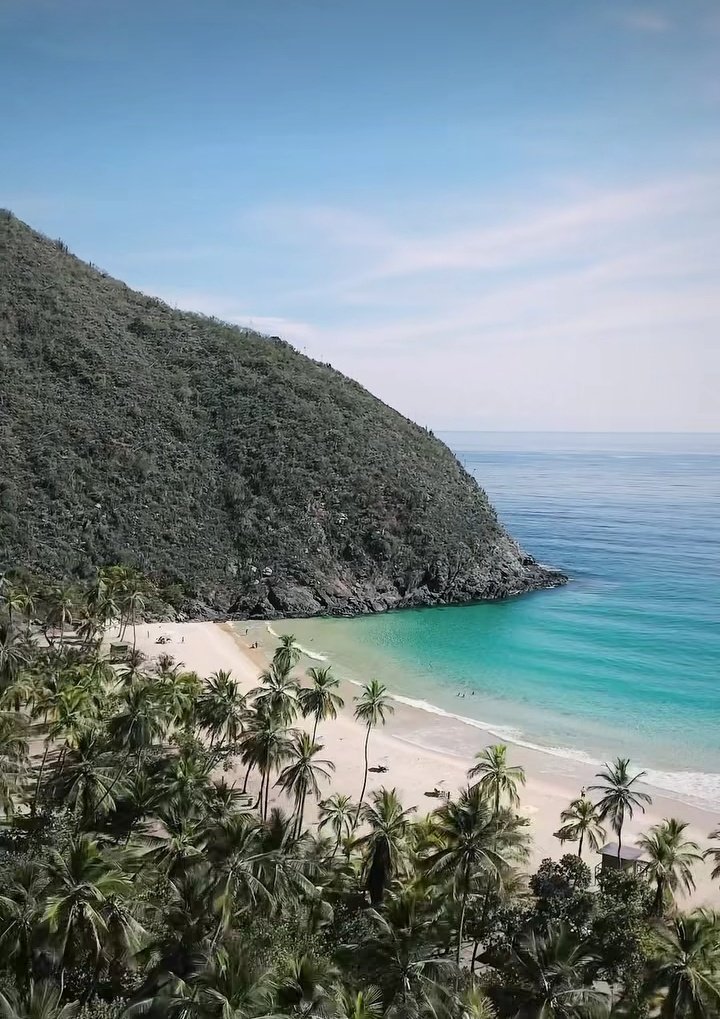 Con los buenos días.
Un exitoso viernes para todos.
Venezuela 🇻🇪