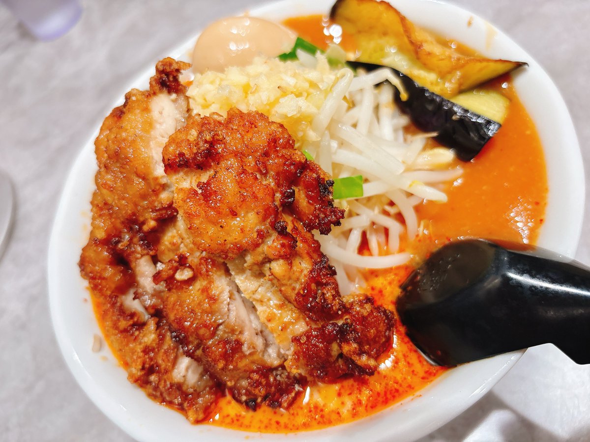 ドカ食い気絶部😪🍜