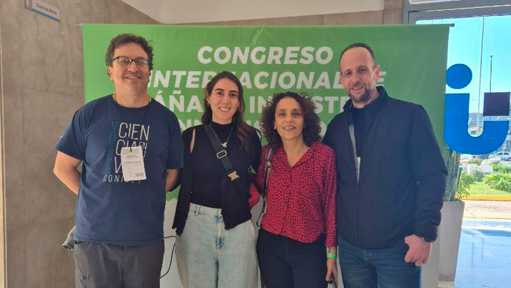 🔵Becaria doctoral del CONICET fue reconocida en el Congreso Internacional de Cáñamo Industrial y Cannabis Medicinal

Fue por un trabajo que explora propiedades medicinales de la planta.

📝mendoza.conicet.gov.ar/blog/becaria-d…