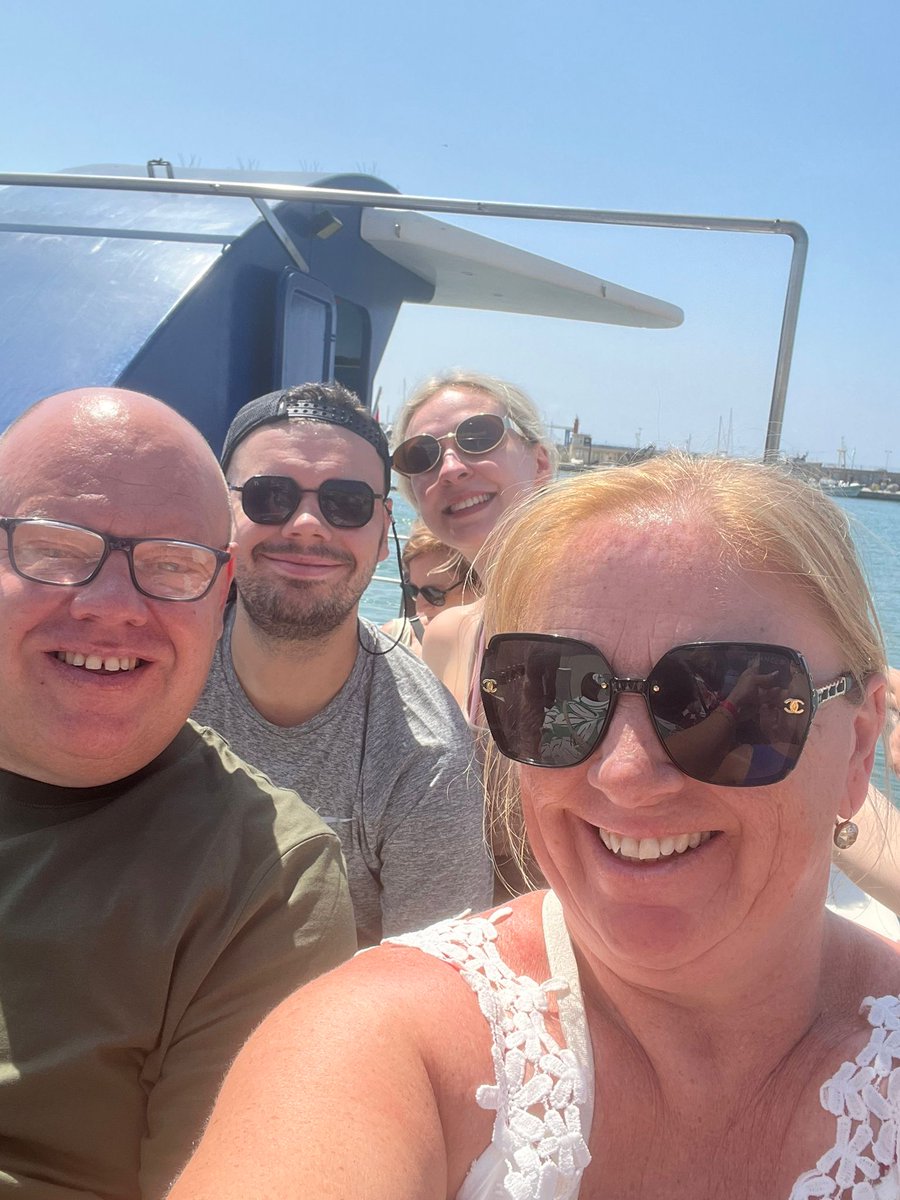 MrKevShort's tweet image. Great day with the fambo @short_caroline @Jay_Short_ #Cambrills #CostaDorada
❤️