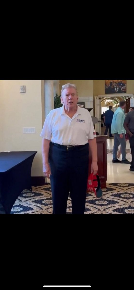 RayRay_Foley's tweet image. This period of time will definitely go down in history as one of the most craziest in American history. This motherfucker is batshit crazy.