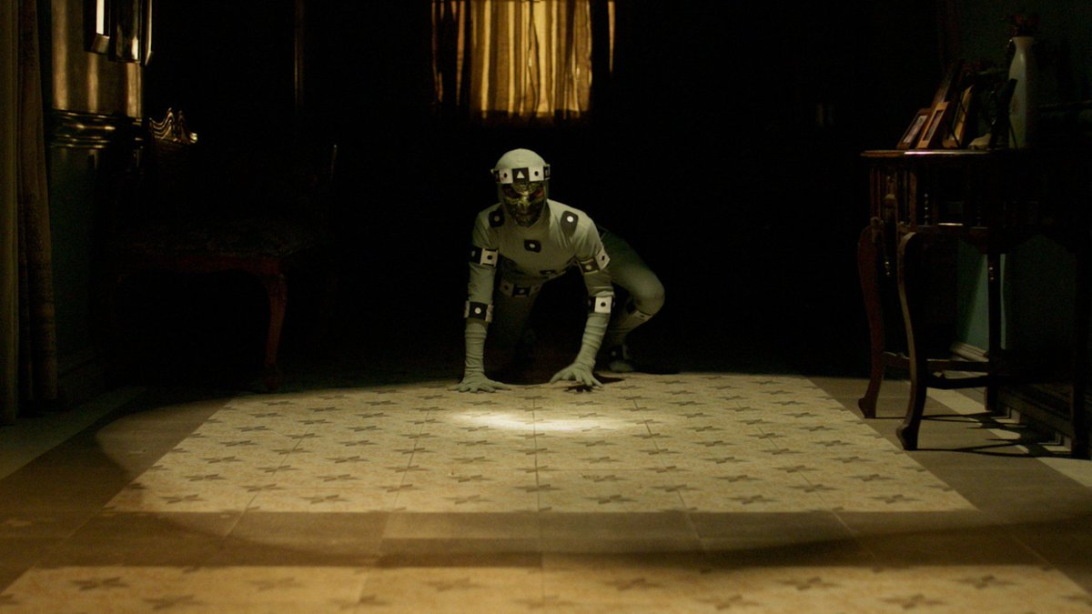 From banyan roots to blink-and-you-miss-it chaos, #Munjya kept us on our toes.

Celebrate one year of frights with a peek behind the scenes with our #VFXBreakdown here: bit.ly/3FHZR26