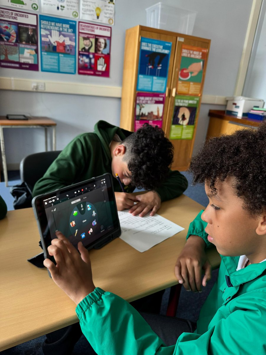 stpatrickspri's tweet image. Our Digital Leaders met with others across the Notre Dame Learning Community at Hyndland Secondary! Huge thanks to @HyndlandSec for hosting! We loved the digital escape room, creativity session &amp;amp; podcasting workshops. @ndhsglasgow 🌟 #DigitalLearning #PupilVoice