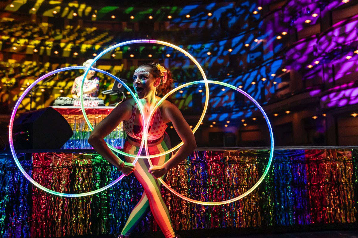 June marks #PrideMonth, time to honor the LGBTQ+ community’s vibrant history &amp; ongoing activism. From the historic Stonewall uprising to Miami’s own legacy, learn how local leaders and events like <a href="/ArshtCenter/">Adrienne Arsht Center</a>’s #CommuniTEADance keep the spirit alive. 🌈

biscaynetimes.com/boulevard-livi…
