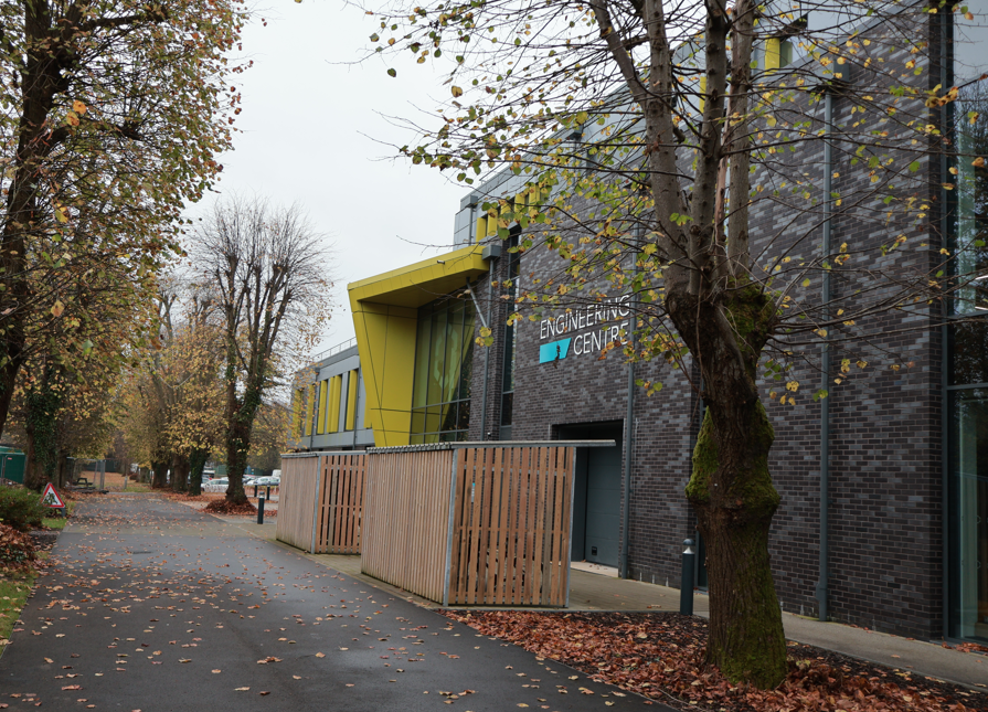 NpsSolution's tweet photo. 🎓 Happy #HigherEducationDay!
Proud to be based at University of Southampton Science Park - where solar meets STEM innovation. Supporting the next-gen thinkers powering our clean energy future. ⚡☀️

#STEM #SolarEnergy #CleanTech #NextPowerSolution #FutureReady https://t.co/uiz3GZB2p2