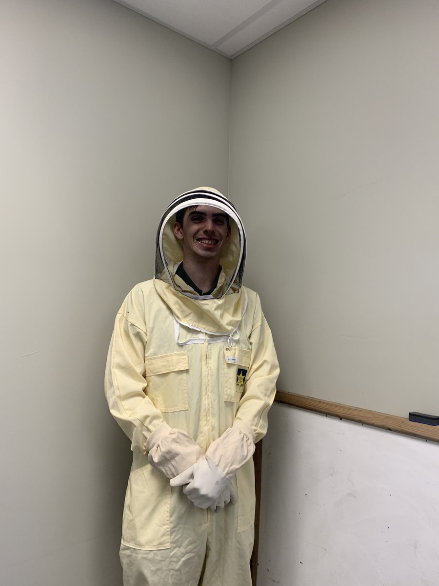 The natural world college group have been learning about invertebrates focusing on honey bees as we have our own hives on the farm. 

The group had the chance to try on some of the bee keeping suits used when tending to the bees 🐝