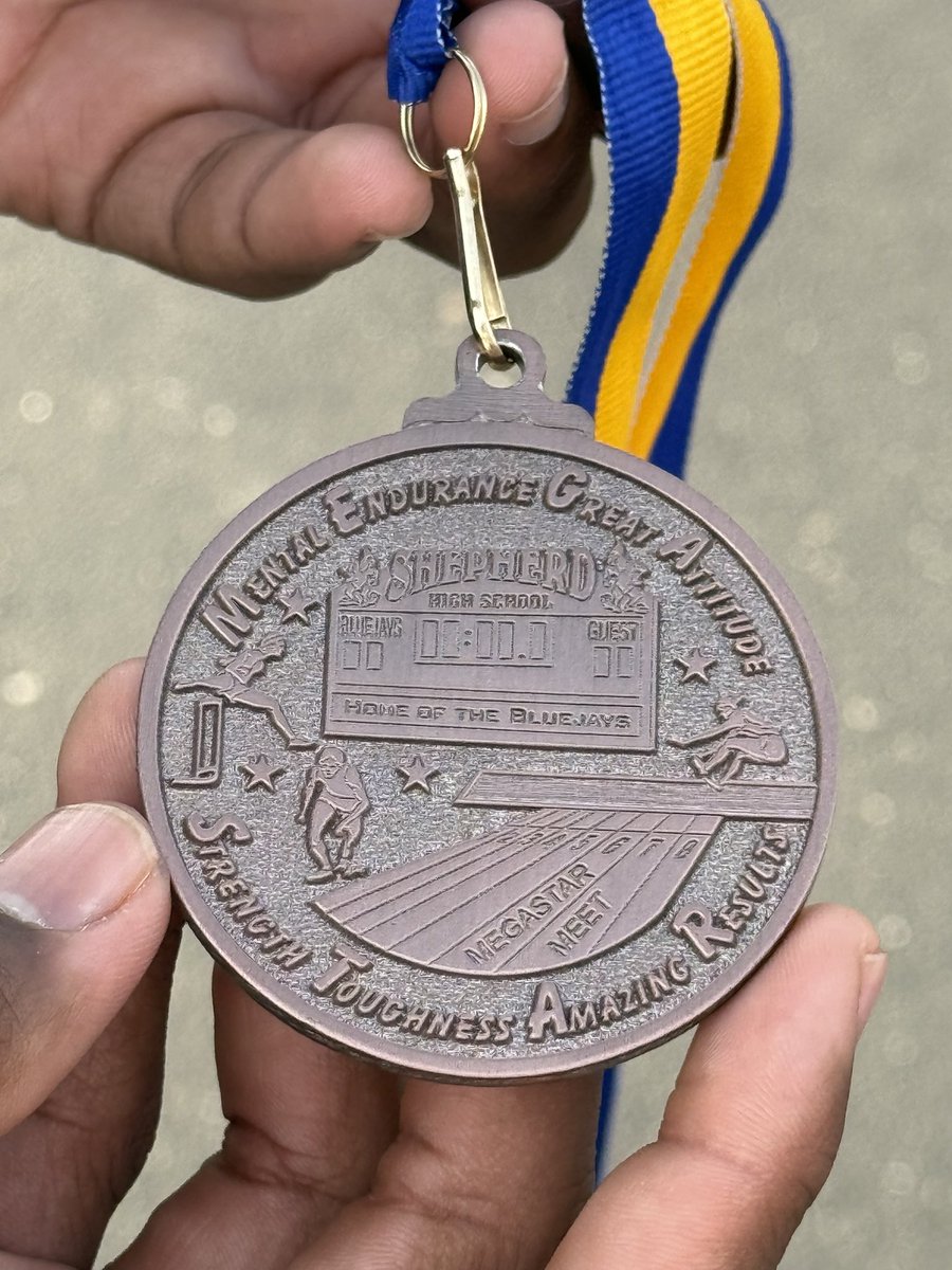 blair_h_jones's tweet image. Had a great day at the MEGASTAR state championship! Made ALL STATE in the 400 and qualified for Nationals with a PR of 55.11. Moved up to the #2 spot for the Saline Middle School open 400 record. Ran a 23.4 split time in the 4x200 (see video). Thanks to my coaches and team! 🏆🎉