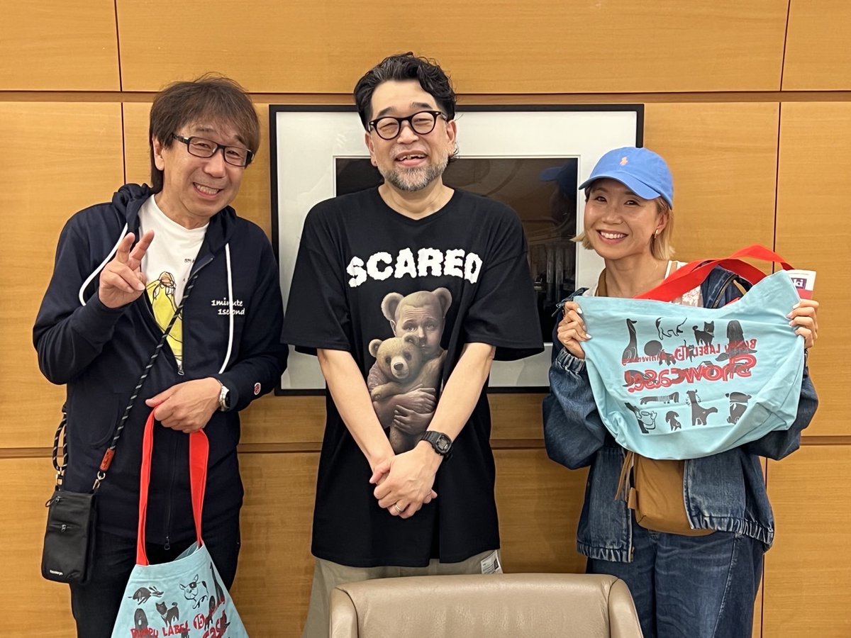 TMの舞台監督・萩さんのご縁で、槙原敬之さんのLIVE「Showcase!」を観て来ました。マッキーのライブは随分久しぶりでしたが、めちゃ楽しかったです。歌や演奏は勿論、音が凄く良かったです。音響は僕もお世話になってるダブさん。娘も初めて観て、大感動してました。初めて聴く曲なのに泣きました。