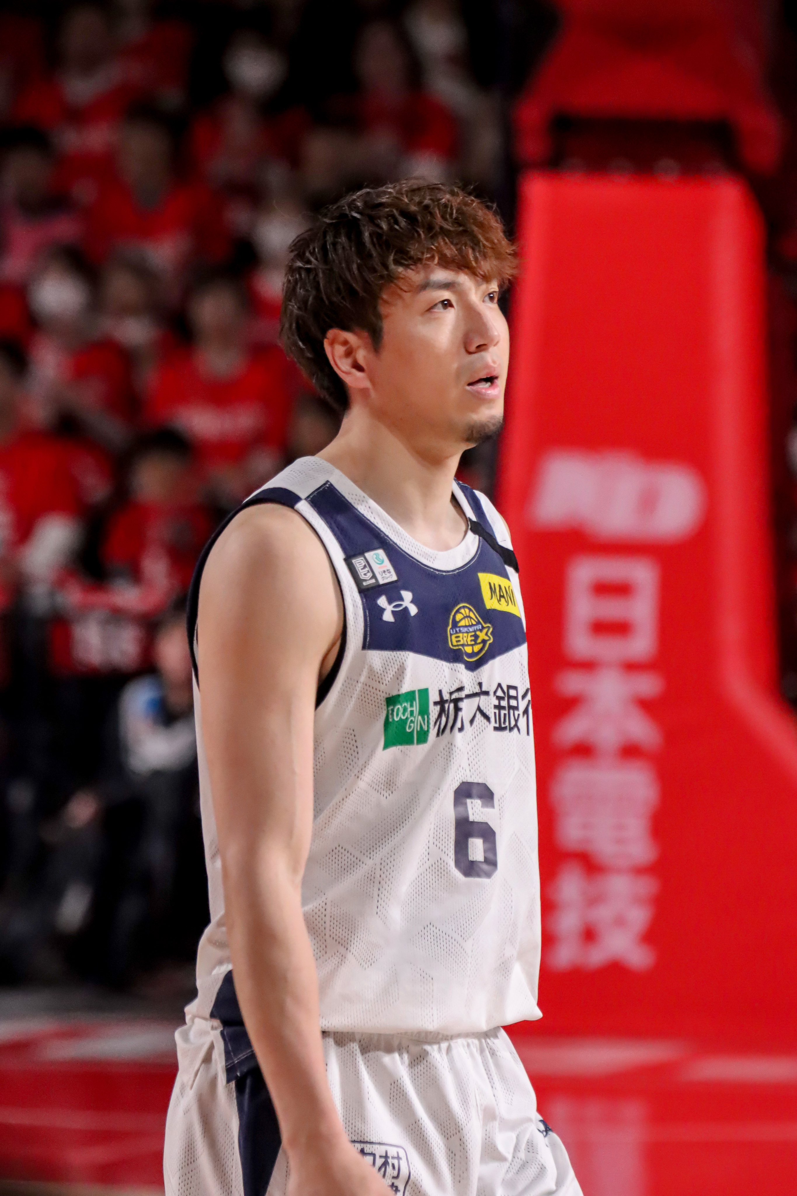 ま*す様 モバガチャ 宇都宮ブレックス 比江島慎 🤝 ついに#6 比江島選手が合流！ チームメイトとの再会を果たし
