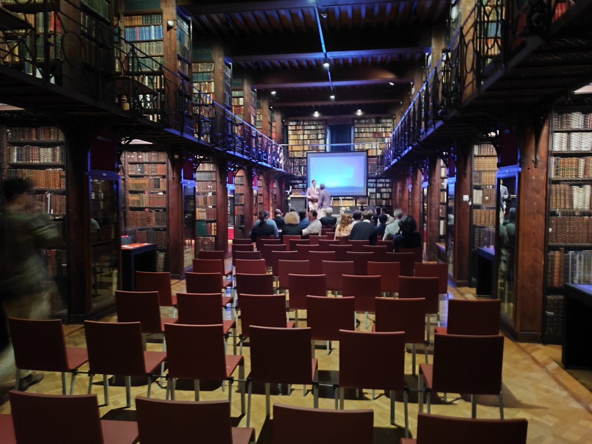Pablo Acosta-García (@pabloacostagarc) on Twitter photo Beautiful session of the <a href="/MysticTheology/">MysticalTheologyNet</a> Antwerp. The beautiful Nottebohm Room of the Hendrik Conscience Heritage Library with <a href="/medievalmystics/">Amanda J. Langley</a> and other friends. Beautiful session of the <a href="/MysticTheology/">MysticalTheologyNet</a> Antwerp. The beautiful Nottebohm Room of the Hendrik Conscience Heritage Library with <a href="/medievalmystics/">Amanda J. Langley</a> and other friends.