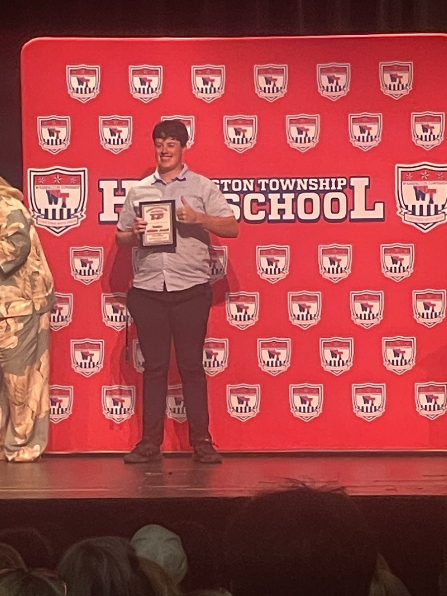 Congrats to our Noah Elliott honored last night at our scholar athlete awards ceremony.