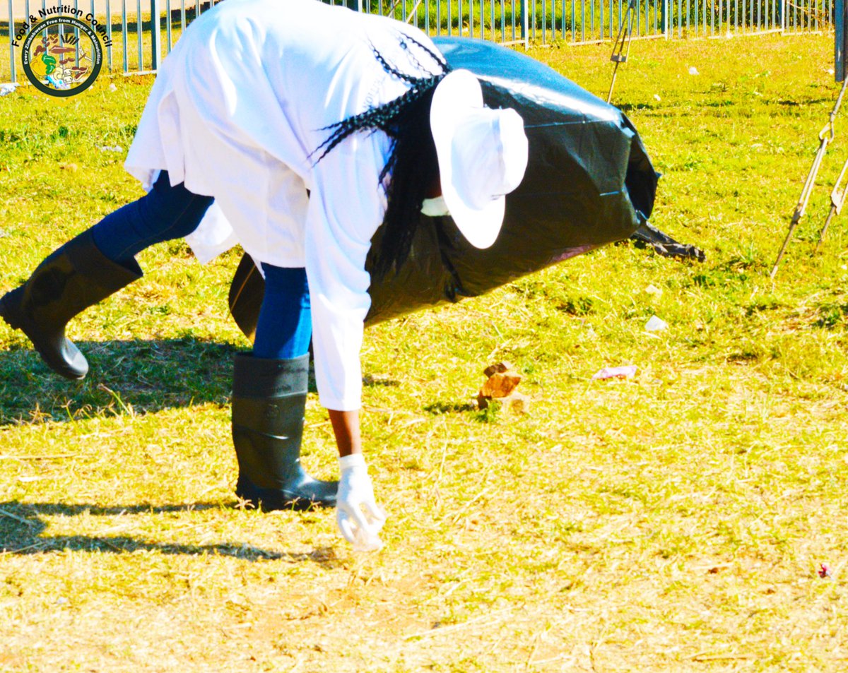 Today, we reaffirmed our steadfast commitment to a clean environment, building on our consistent efforts. We are proud to have carried out another successful cleanup campaign in observance of #NationalCleanUpDay. 
#JuneCleanUpCampaign